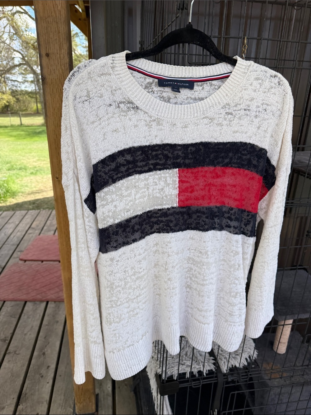 Tommy Hilfiger Cream Crewneck Sweater with Navy and Red Block - Picture 2 of 8